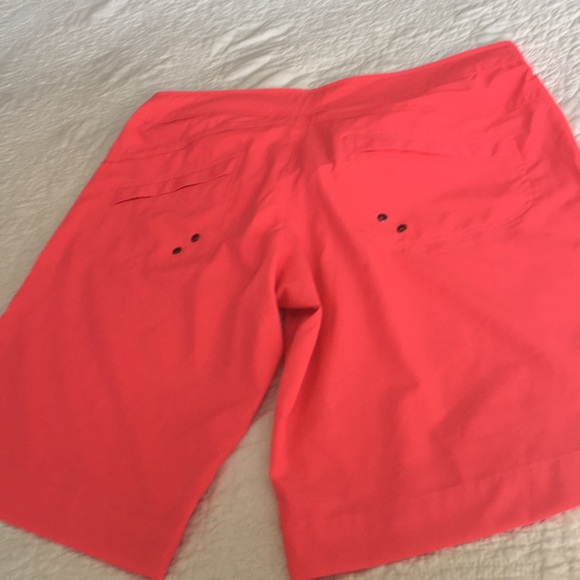 Shorts - Picture 3 of 3